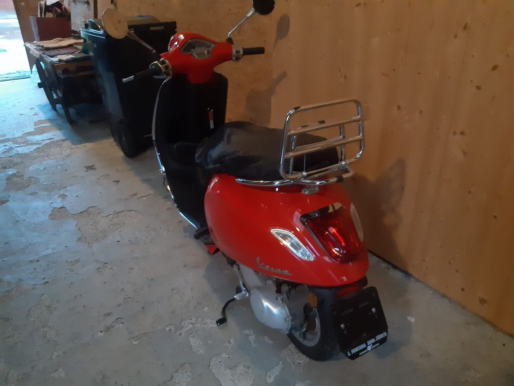 Piaggio Strasse: RollerPiaggio Vespa Primavera 50 – Gebraucht aus Rumlikon von ladaniva1.9 2