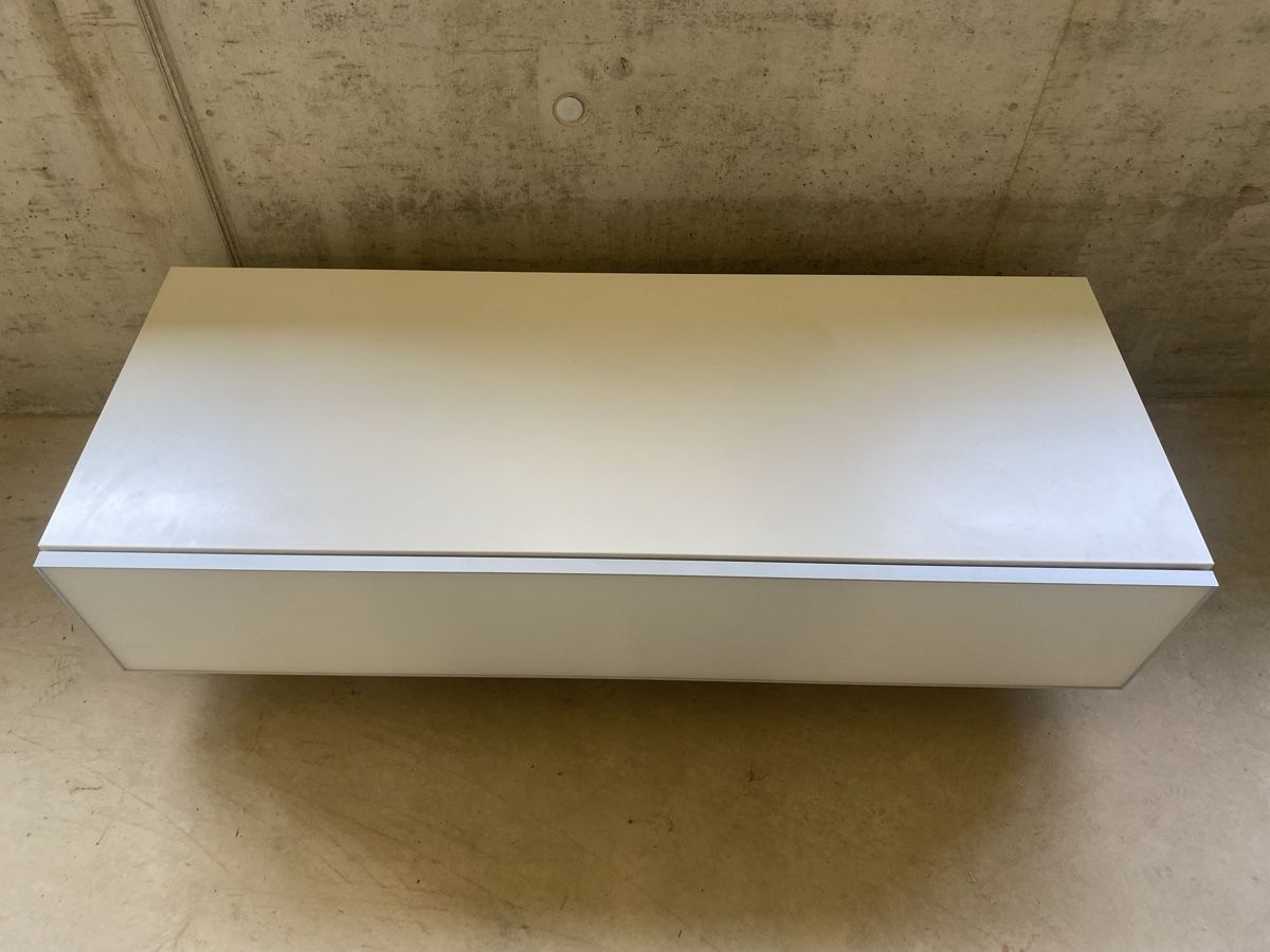 TV Möbel: Sideboard/ Fernsehmöbel 135x53x30cm – Gebraucht aus Seewen SZ von shaky01