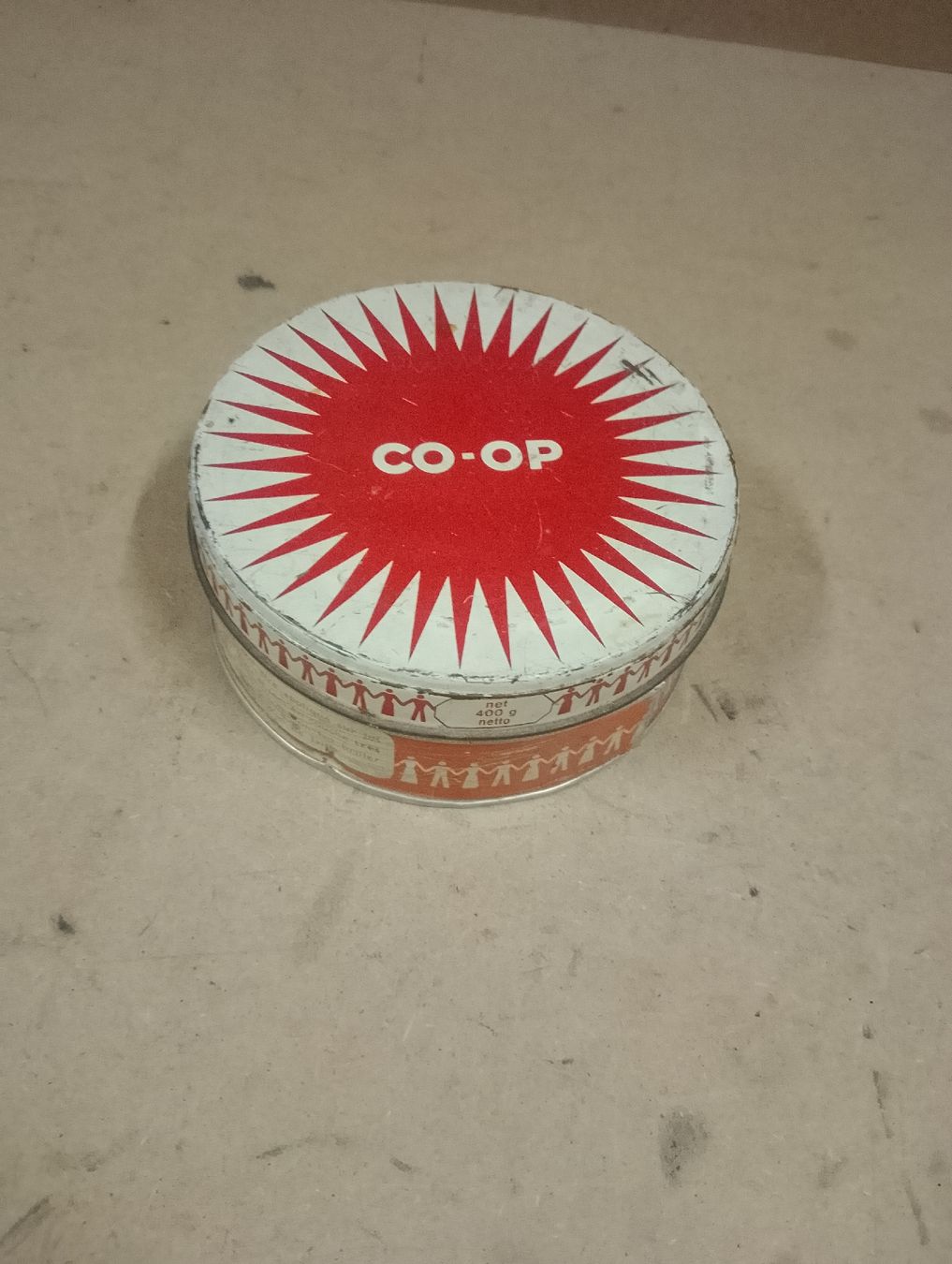 Alle Dekorationen: Alte Blechdose von CO-OP  – Gebraucht aus Safenwil von dodgewc12