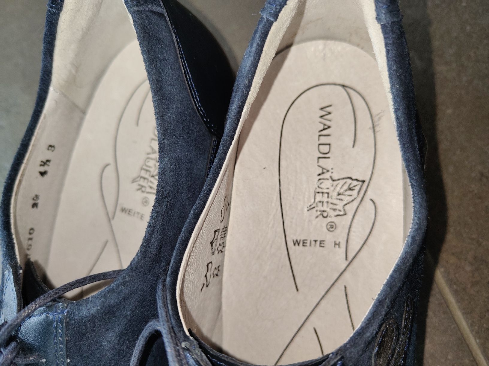 Scarpe da donna: Waldläufer Halbschuhe Blau Grösse 4.5 – Usato da Zeglingen venduto da Vanillacoke 4