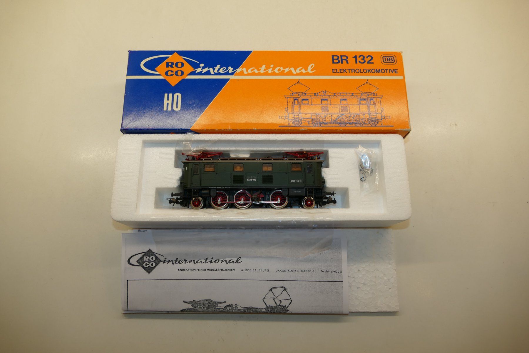 Roco Modellini di ferrovie: Roco H0: DB Elektrolok Baureihe 132 – Nuovo (secondo la descrizione) da Niederhasli venduto da rail-duerst