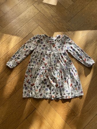 Kleid Grösse 92
