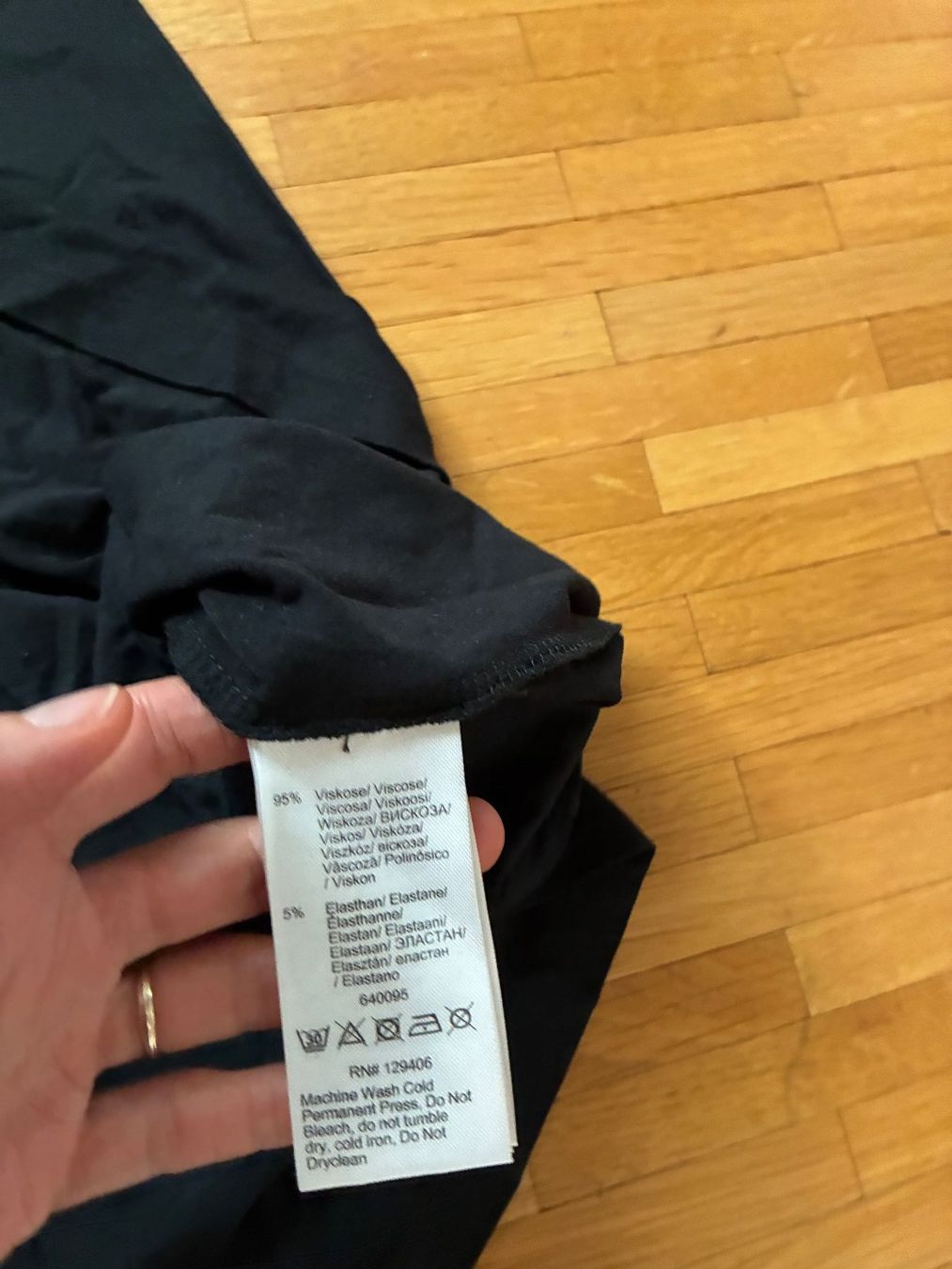 Vestiti: Schönes Kleid in Xs – Usato da Veyrier venduto da gnoom74 1