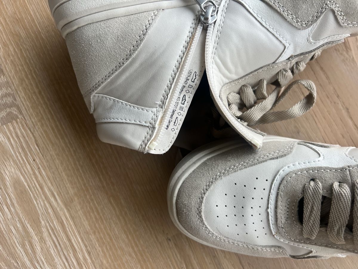 Scarpe da donna: Stylische Sneaker Tamaris, Gr. 38, Leder – Usato da Winkel venduto da lestelle 4