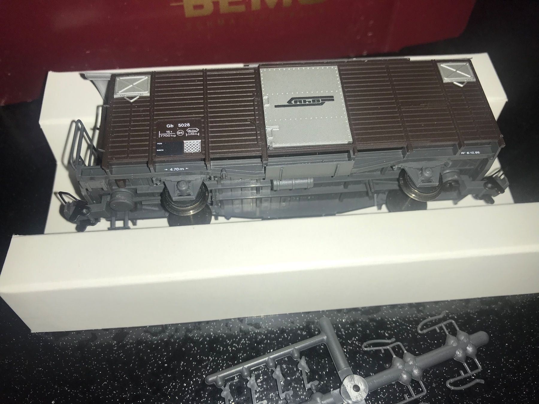Bemo Modellini di ferrovie: Bemo, Gb 5028 der RhB mit OVP – Nuovo e nell'imballaggio originale da Glis venduto da 1Hector1 1