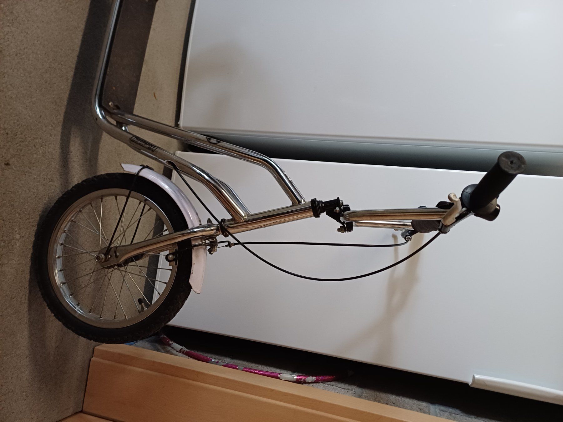 Fahrzeuge für Kinder: Trottinet – Gebraucht aus Raron von momoka 1