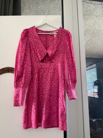 Sehr schönes Kleid von SOMETHING NEW