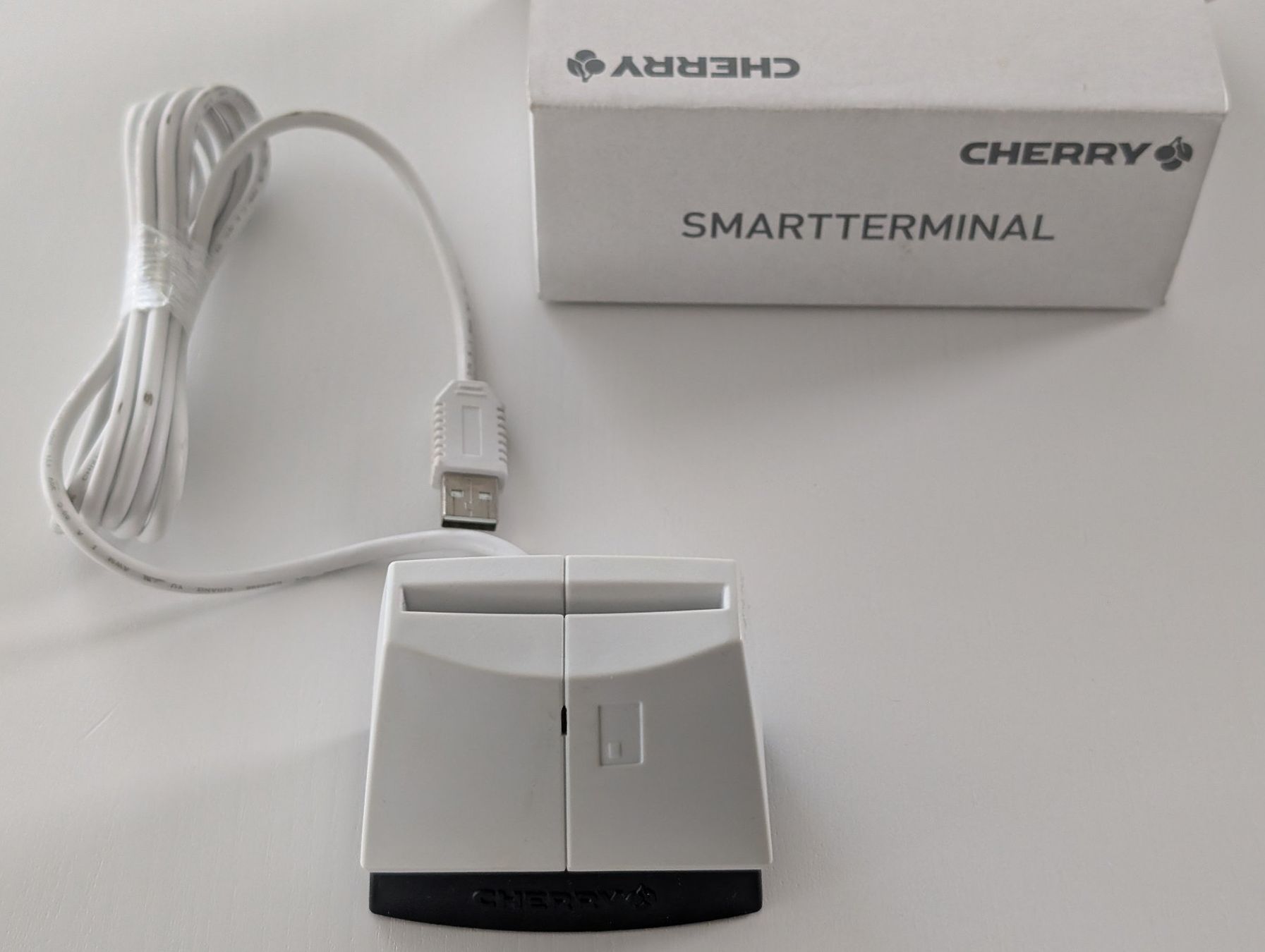 Kartenlesegeräte: Cherry Smartterminal USB Smartcard Reader – Neu (gemäss Beschreibung) aus Birmensdorf ZH von arctize