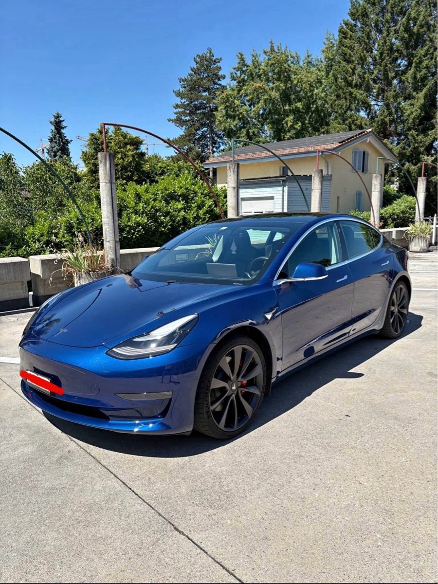 Tesla Autos: Tesla model 3 performance à vendre  – Gebraucht aus Moudon von EdouBoy