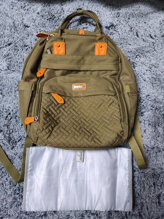 BabbleRoo Wickeltasche Wickelrucksack Grün Olive