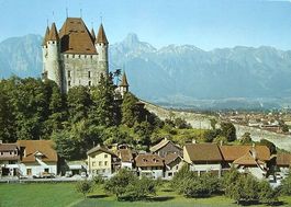 THUN Schloss und Stockhornkette - Auto, Lastwagen