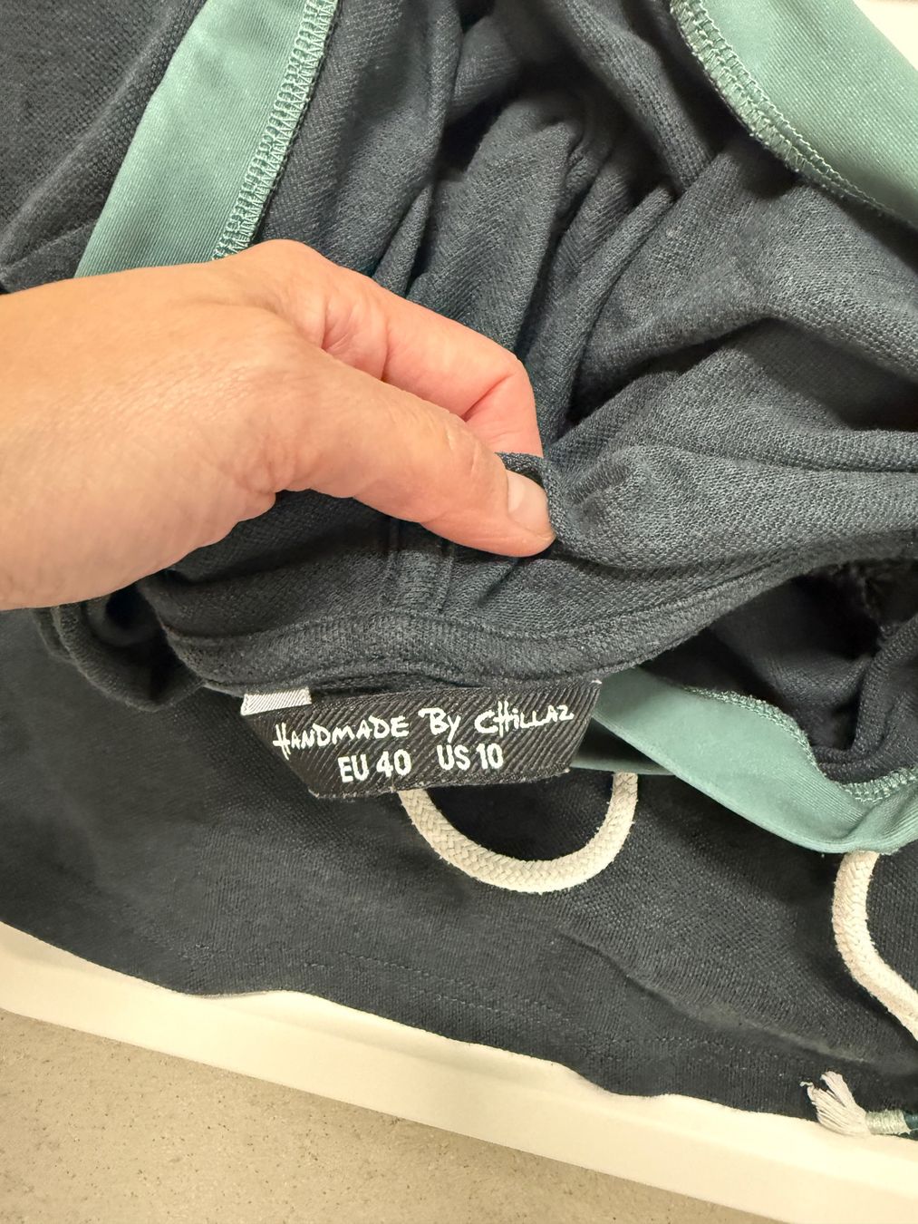 Chillaz Maglioni & Felpe: Cooler Chillaz Pullover Grösse 40 – Usato da Frick venduto da Tamy11 1