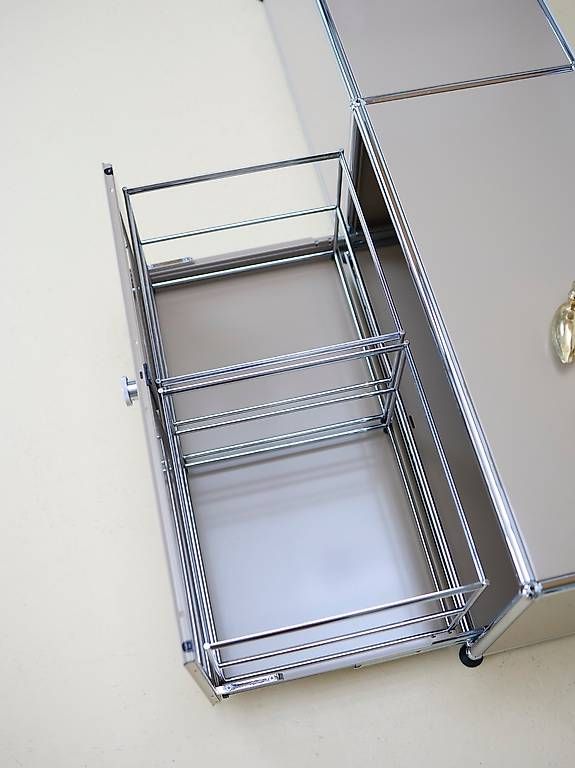 USM Mobili TV: USM Lowboard in Beige, neuwertig – Usato da Meinisberg venduto da atelier_TILIJA 3