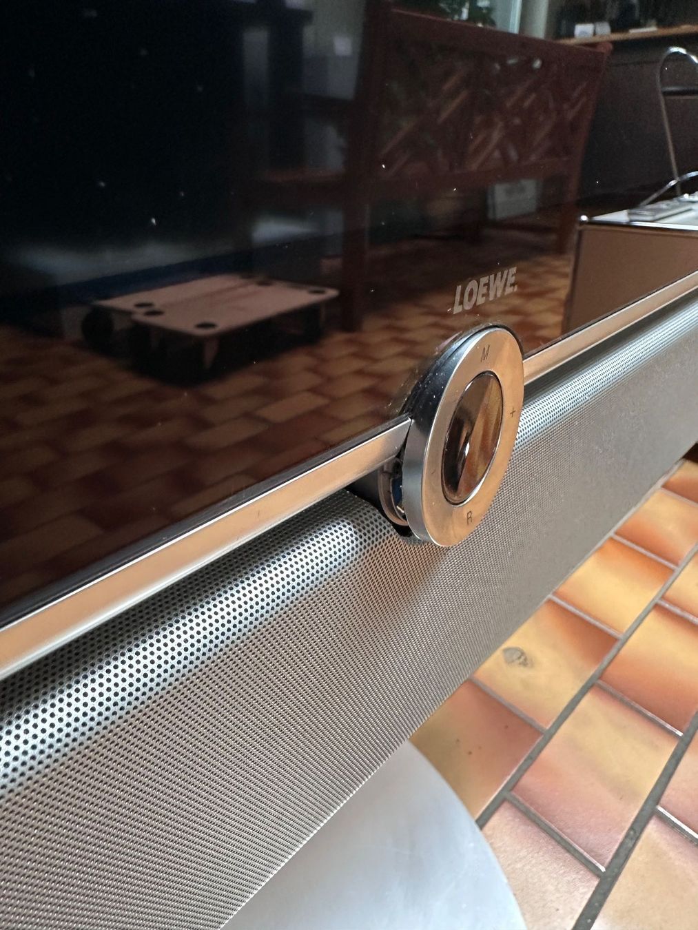 Loewe Fernseher: Loewe Individual 46 , Loewe Subwoofer – Gebraucht aus Schüpfen von schumi75 8