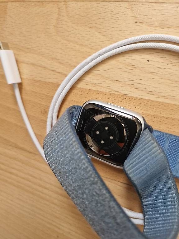 Apple Smartwatch: Apple Watch Series 9 45mm GPS – D'occasion à Affoltern am Albis par Solara72 2