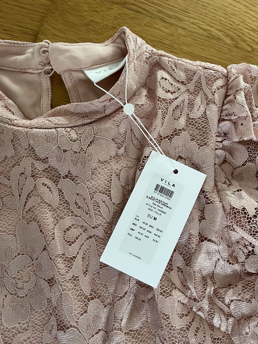Vila Vestiti: Vila Spitzenkleid Hochzeit kurz rosa, Gr. M, neu – Nuovo e nell'imballaggio originale da Auenstein venduto da DailyFinds 2