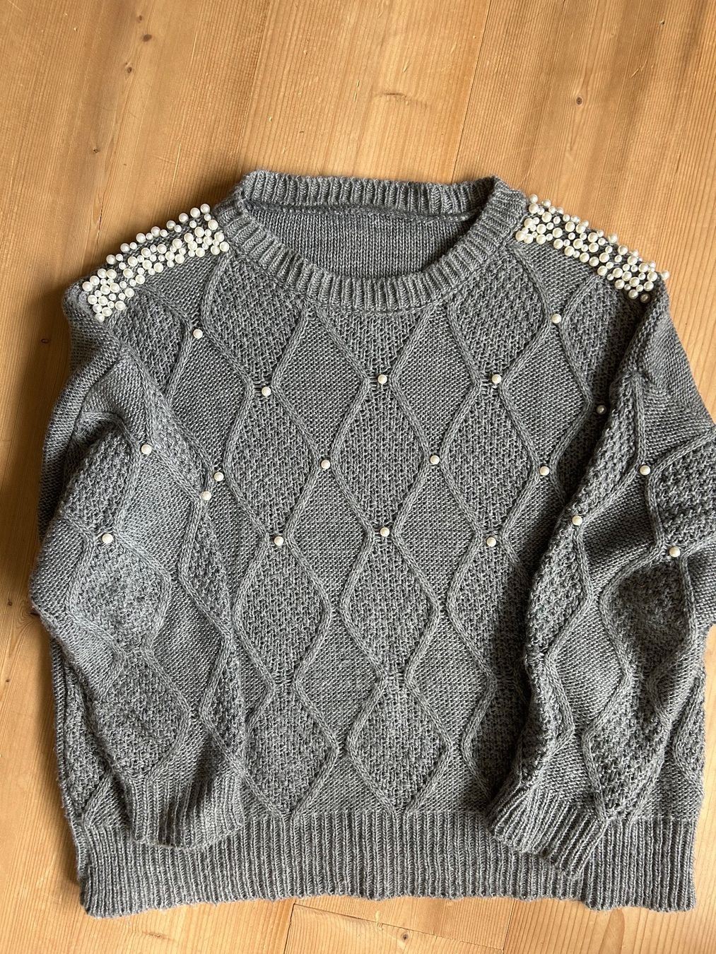Pullover & Sweatshirts: Pull hiver femme – Gebraucht aus Sion von tchana77