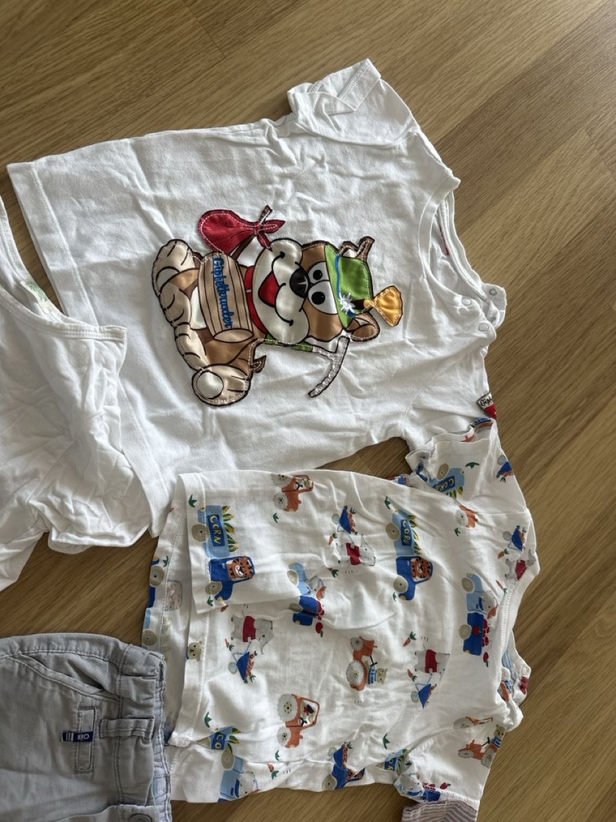 Lotti & Set di vestiti: Kleiderpacket Gr 86/92, 10 teilig – Usato da Rüschlikon venduto da Retobernina 1