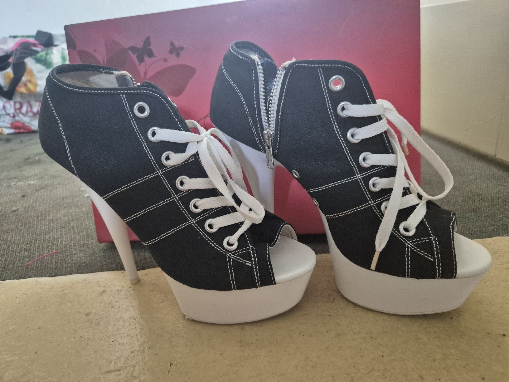 Chaussures femmes: Pleaser Plateau High Heels – Neuf (Voir description) à Aarwangen par assa-axos