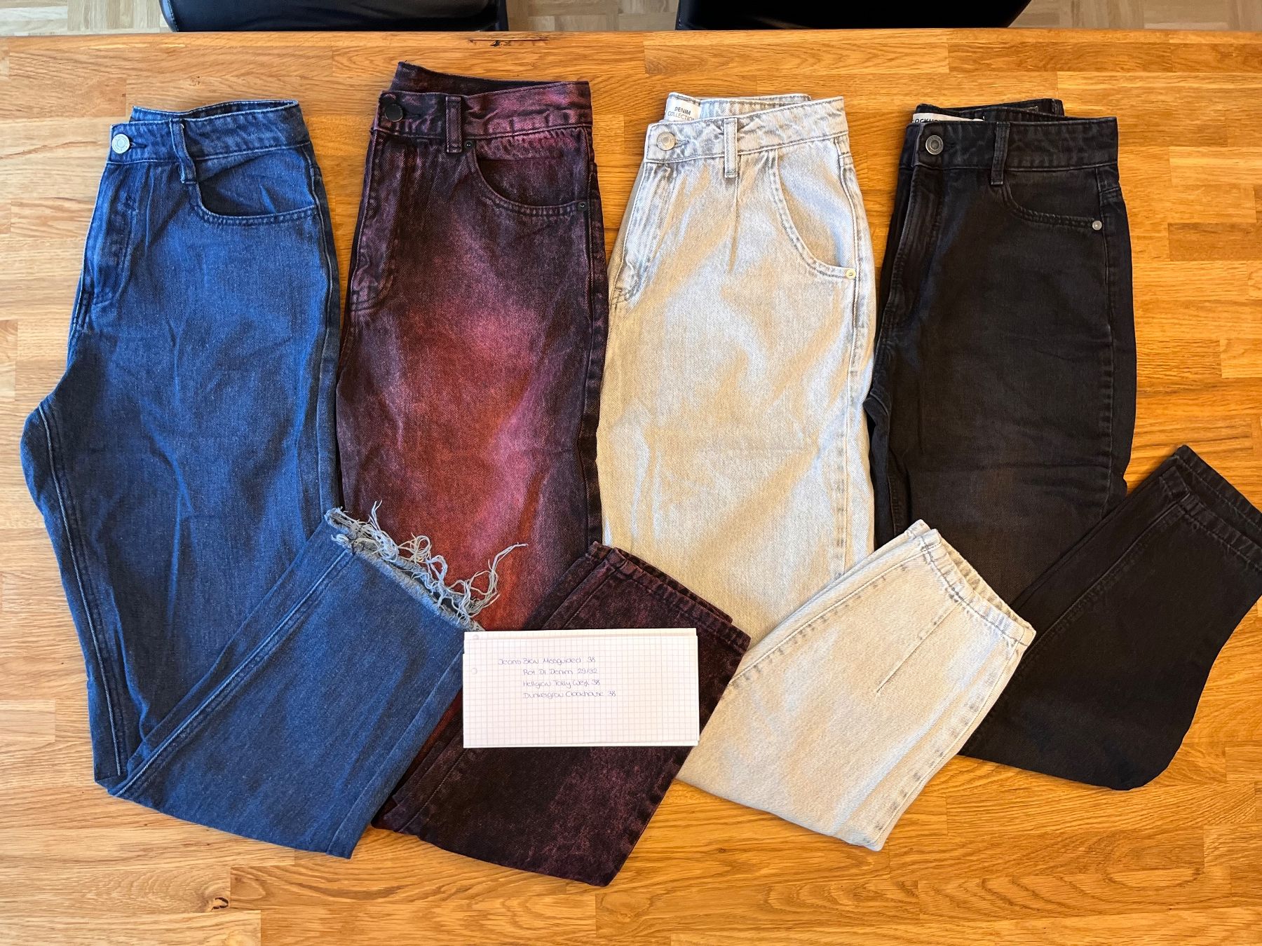 Jeans: Lockere Jeans Grösse 38 – Usato da Biel/Bienne venduto da Lalala333
