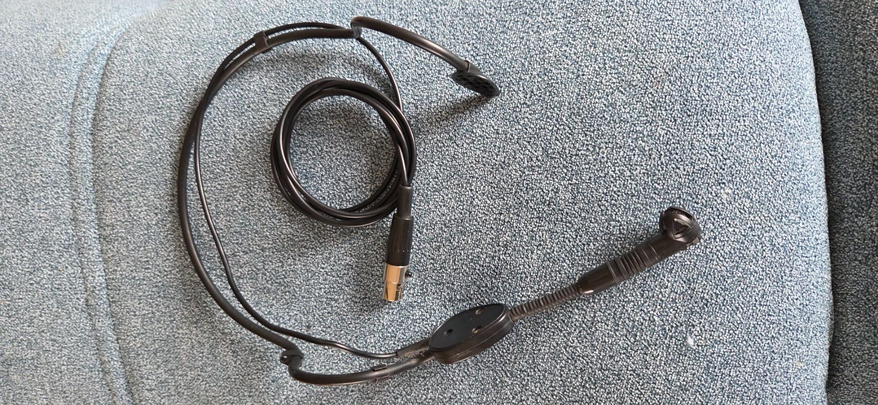 Akg Microfoni: AKG Headset Mikrophon  C544 – Usato da Galgenen venduto da crazyman