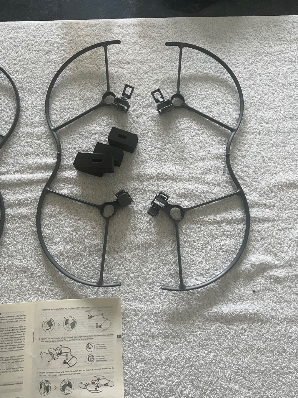 DJI RC Modellbau: 2 x DJI Mavic Pro Propellerschutz + 2 x8331 Gold Propeller – Neu (gemäss Beschreibung) aus Neukirch / Egnach von Taucher68 4