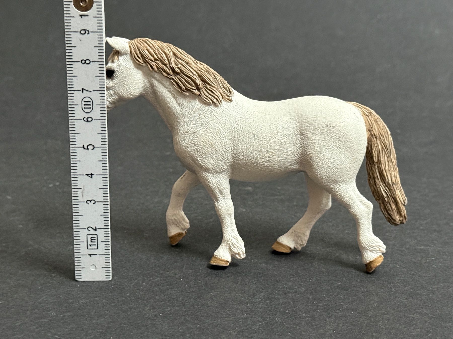 Schleich Statuette: Schleich 13872 Welsh Pony Stute Pferd – Usato da Ennetbaden venduto da mapa05 2