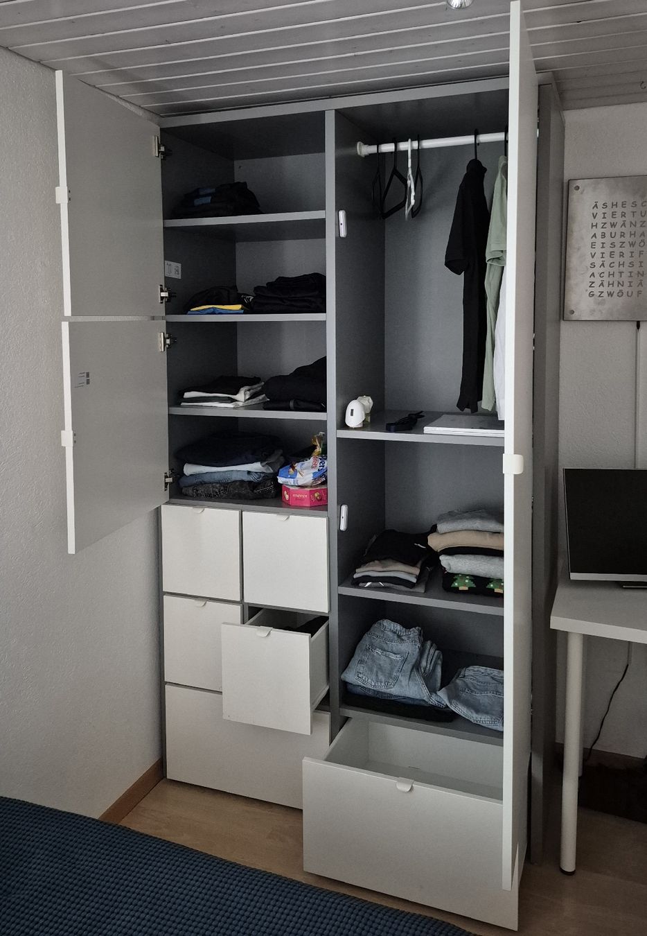 Armoires: Ikea Schrank  – D'occasion à Geuensee par Jasi0901 1