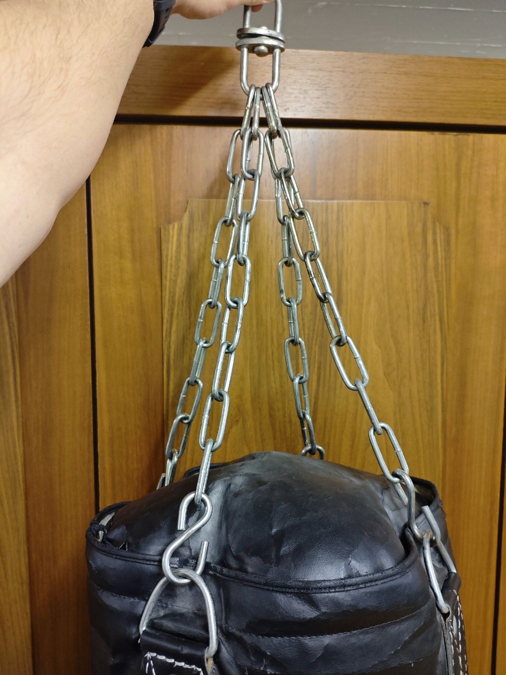 Sacs de frappe: Boxsack inkl. Boxhandschuh – D'occasion à Unterstammheim par and_kj2n 1