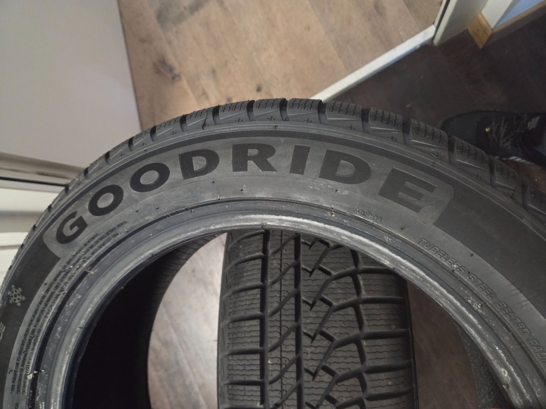 Pneus & Kompletträder: 205 / 55 R 16    91V – Gebraucht aus Fischbach-Göslikon von Emanuel.Bardhi 5