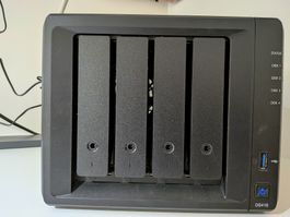 NAS Synology DS418 + lic. 1 appareil surveillance suppl.