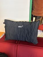 aufblasbares campingkissen