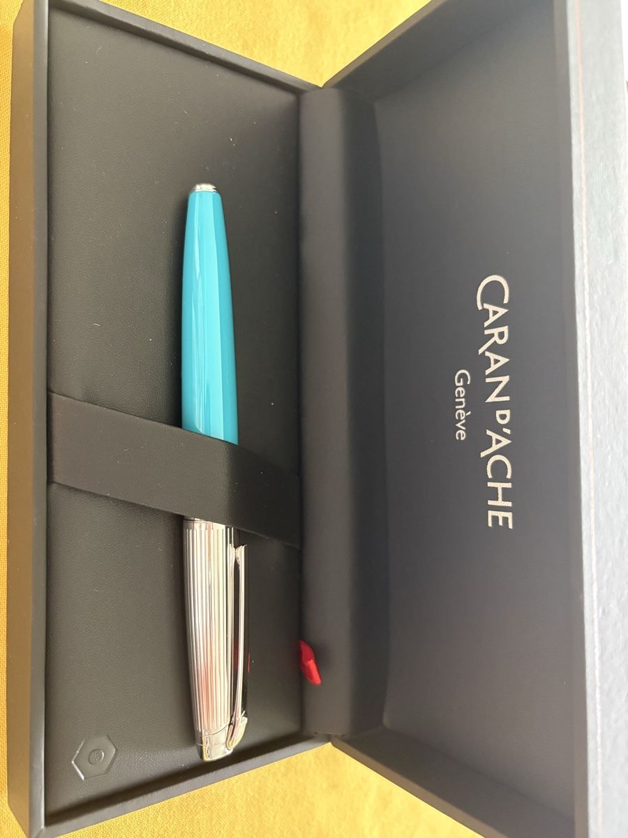 Penna & Evidenziatori: Caran d'Ache Collection Leman bicolor – Nuovo (secondo la descrizione) da Lugano venduto da Edera49 1