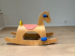 PlanToys Schaukelpferd