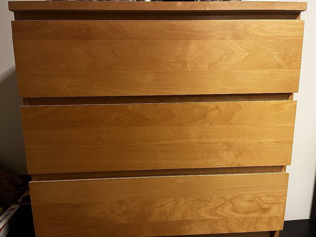 Cassettiere: Commode IKEA – Usato da Pully venduto da yaa_rm7x