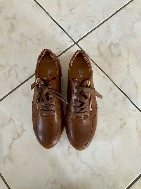 Gabor Damenschuhe: Leder Sneaker von Gabor Comfort – Neu (gemäss Beschreibung) aus Caslano von sus_b7sn 1