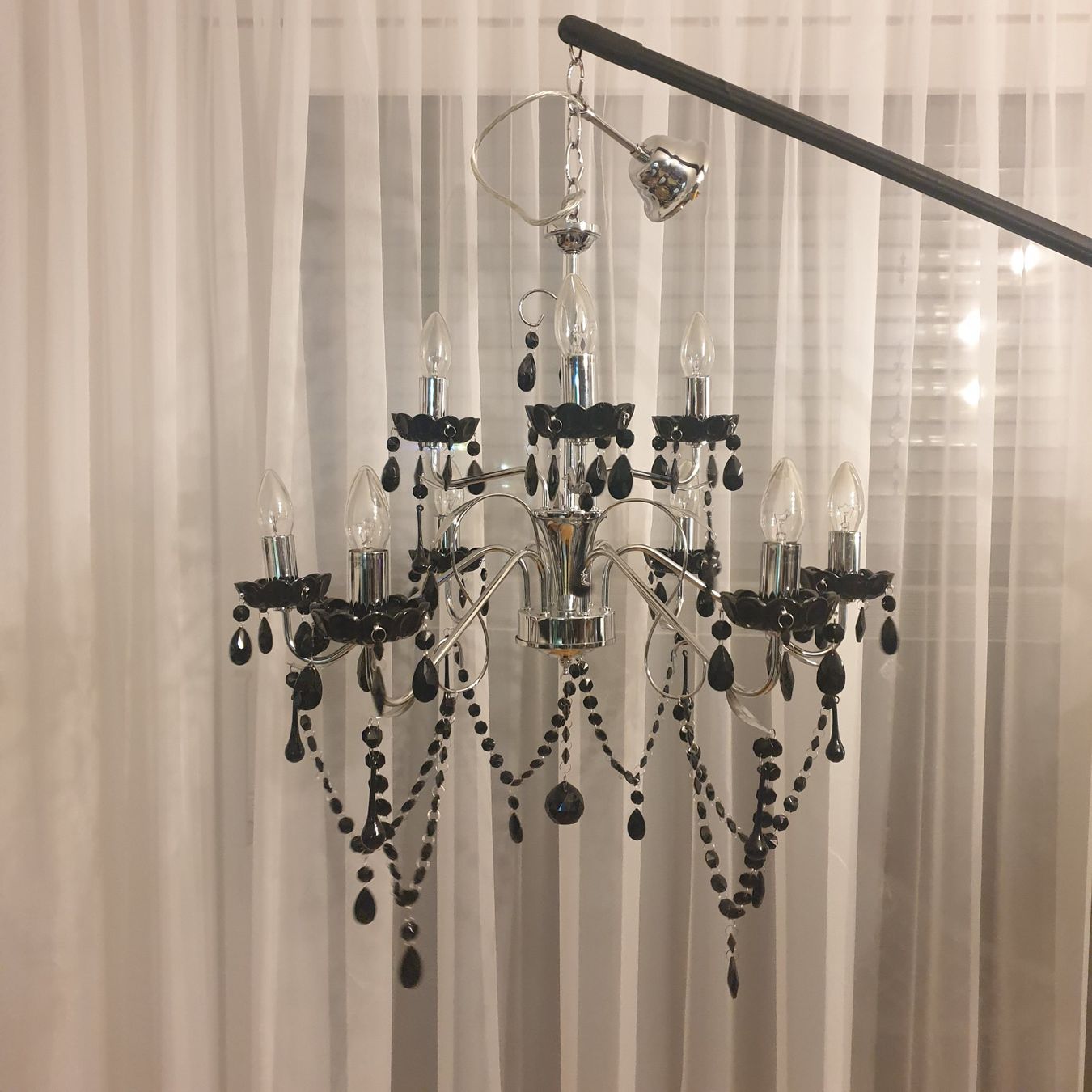 Lampadari & plafoniere: Wunderschöner, hochwertiger Kronleuchter chrom/schwarz – Usato da Neuendorf venduto da DeSiriA