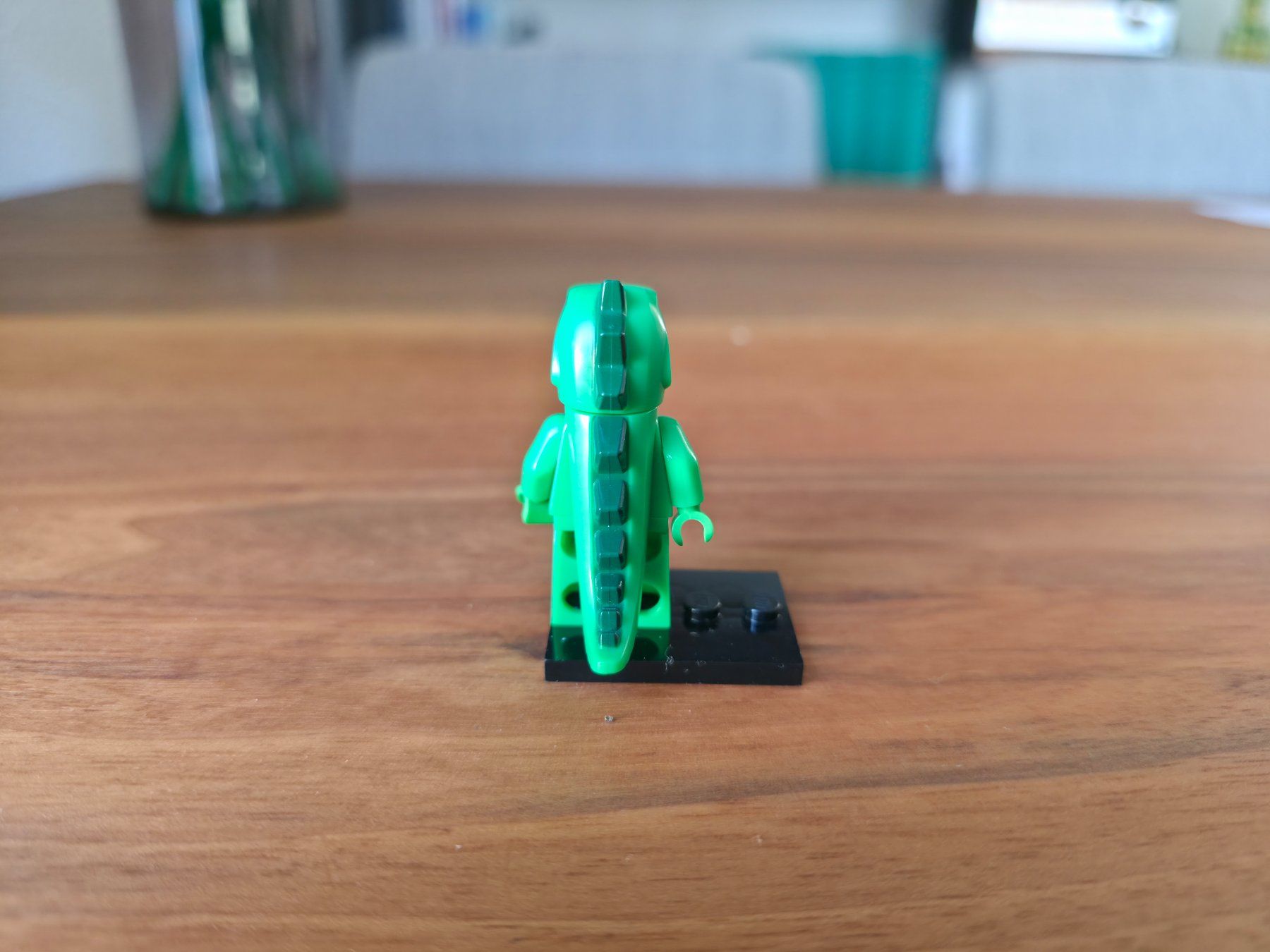 Lego Statuette: Lego Minifigur Serie 5 Lizard Mann – Usato da Laufen venduto da elias39 1