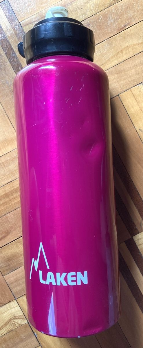 Trinkflaschen & Thermosflaschen: Lot de 5 gourdes – Gebraucht aus Ardon von hel_2sxp 2