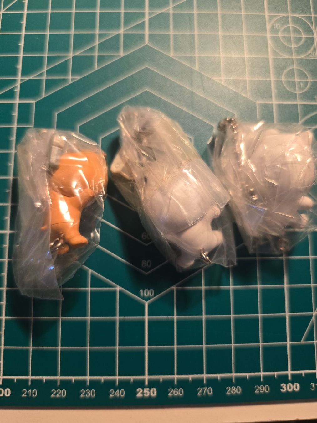 Portachiavi: Stray kids skzoo crane keychains – Nuovo e nell'imballaggio originale da Neuchâtel venduto da mag_q5kc 1