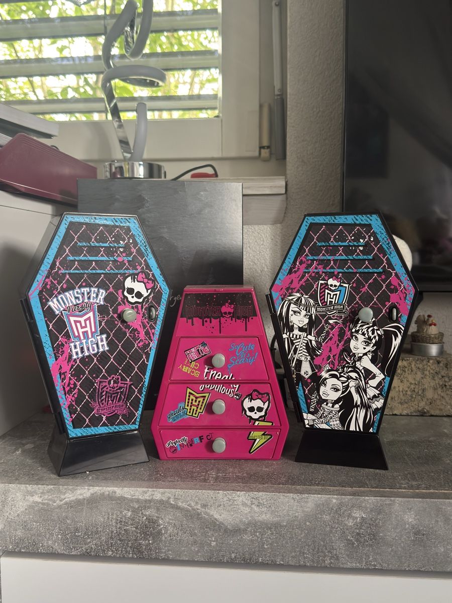 Puppen: Monster High Möbel – Gebraucht aus Muhen von jol_ina00