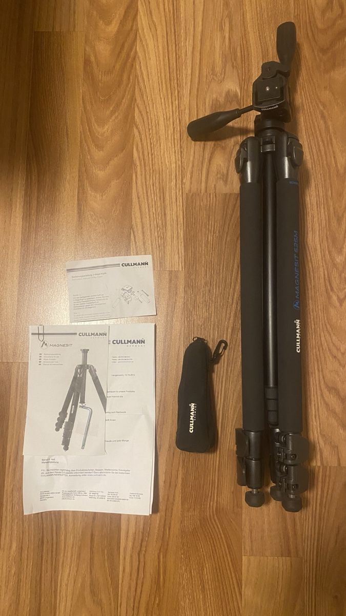 Trépieds & Accessoires: Stativ – Neuf (Voir description) à Gipf-Oberfrick par Decianni