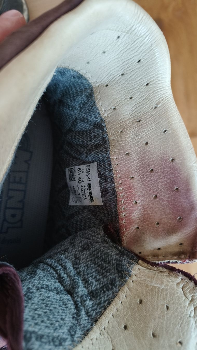 Meindl Scarpe da donna: Chaussures de randonnée Meindl gore-tex taille 40 – Usato da Enney venduto da sarasli 2