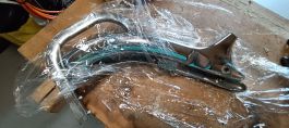 Kawasaki 500 EN seitliche Halter und sissibar in Chrom