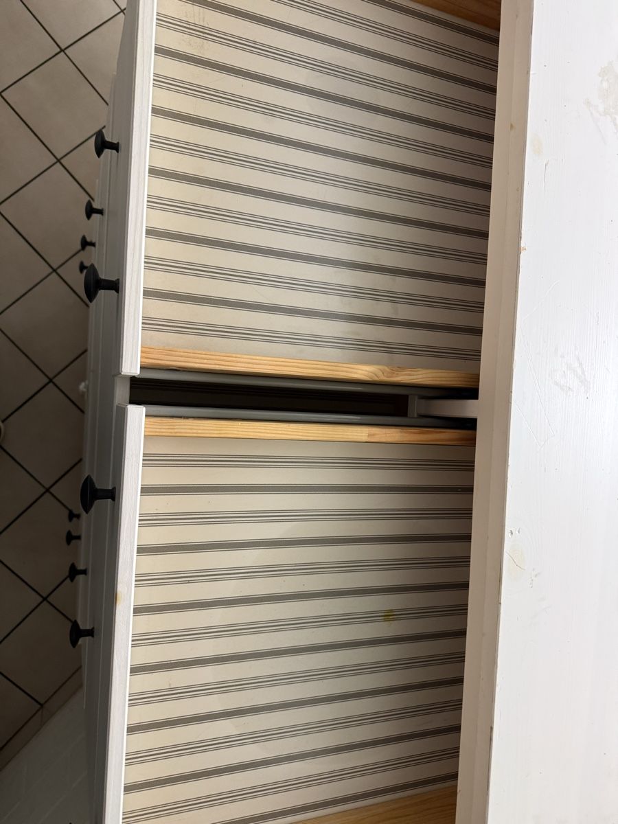 Armoires: Ikea Schrank – D'occasion à Binningen par MichPam71 4