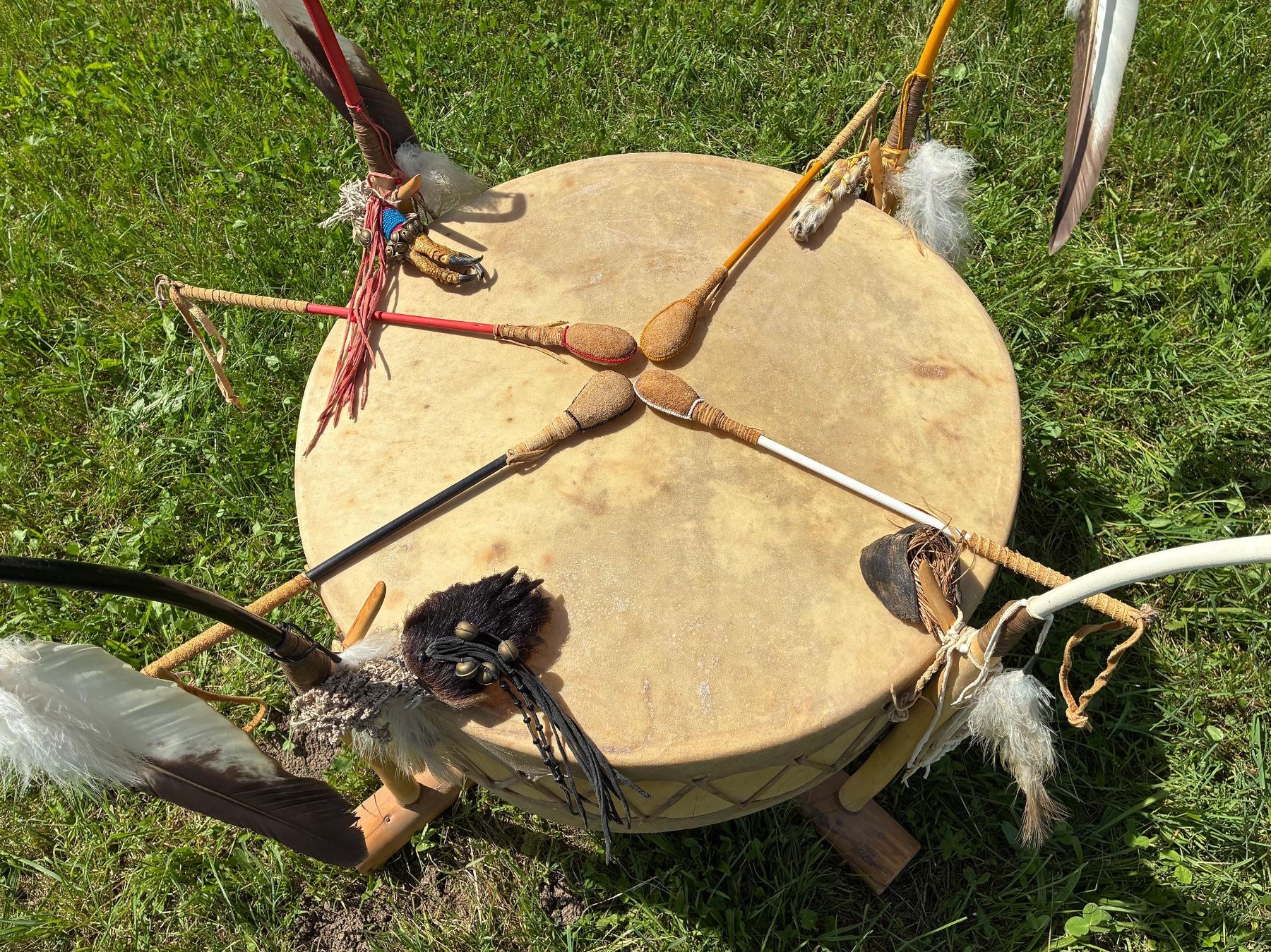 Strumenti musicali: Schamanen-Trommel der Lakota – Usato da Bäretswil venduto da robsonantik 6