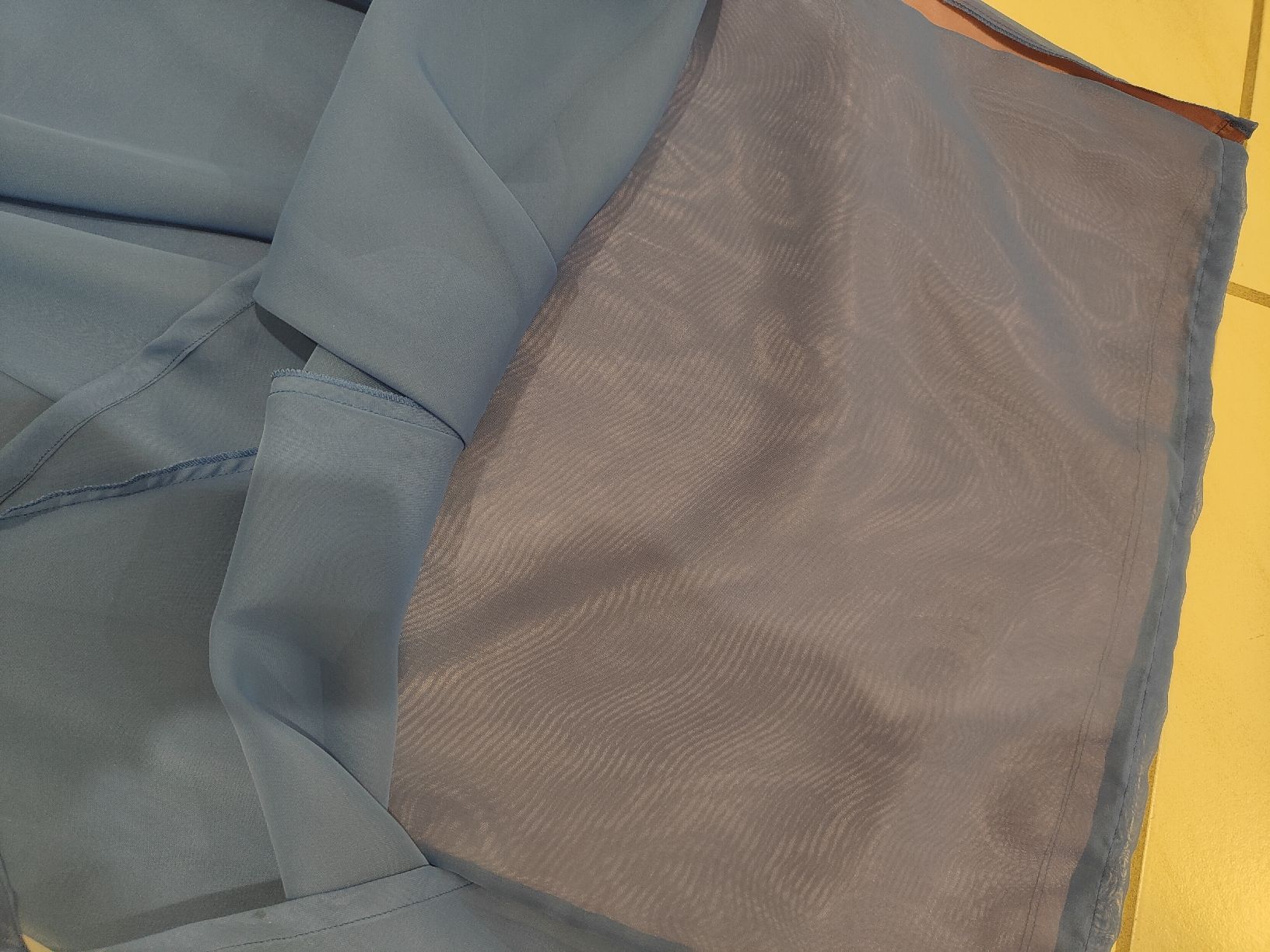 Kleider: Abendkleid Royalblau – Gebraucht aus Volketswil von kompressor200 2