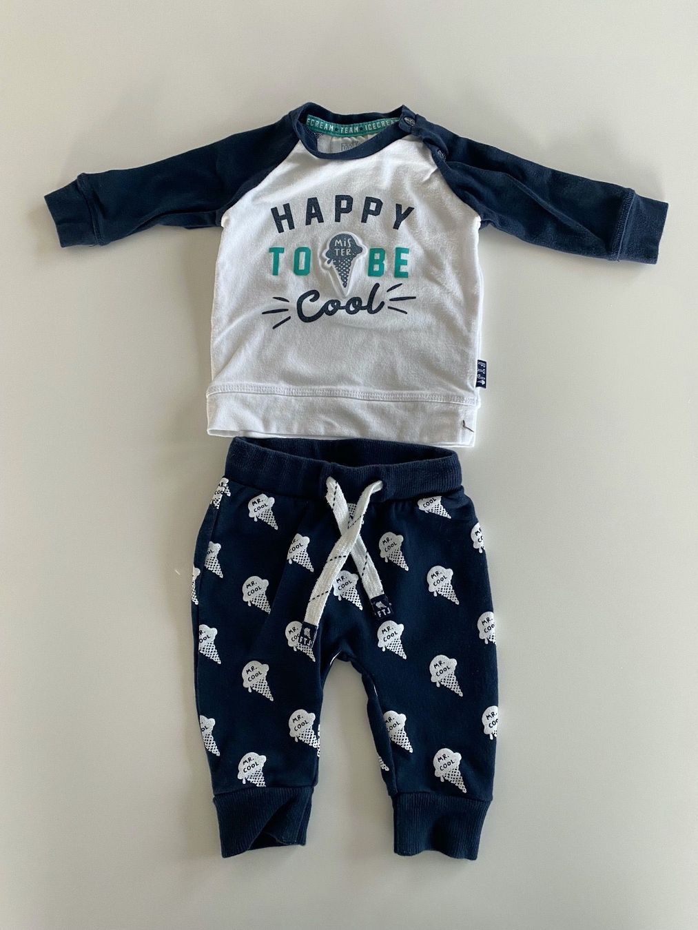 Lotti & Set di vestiti: Baby Langarmshirt mit passender Hose – Usato da Meggen venduto da kammann