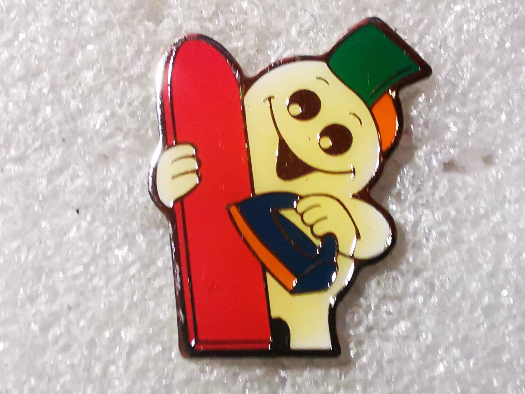 Placchette & Badge: Ansteckpin 114: Maga Bio – Usato da Oppligen venduto da Pin-Fall-Shop