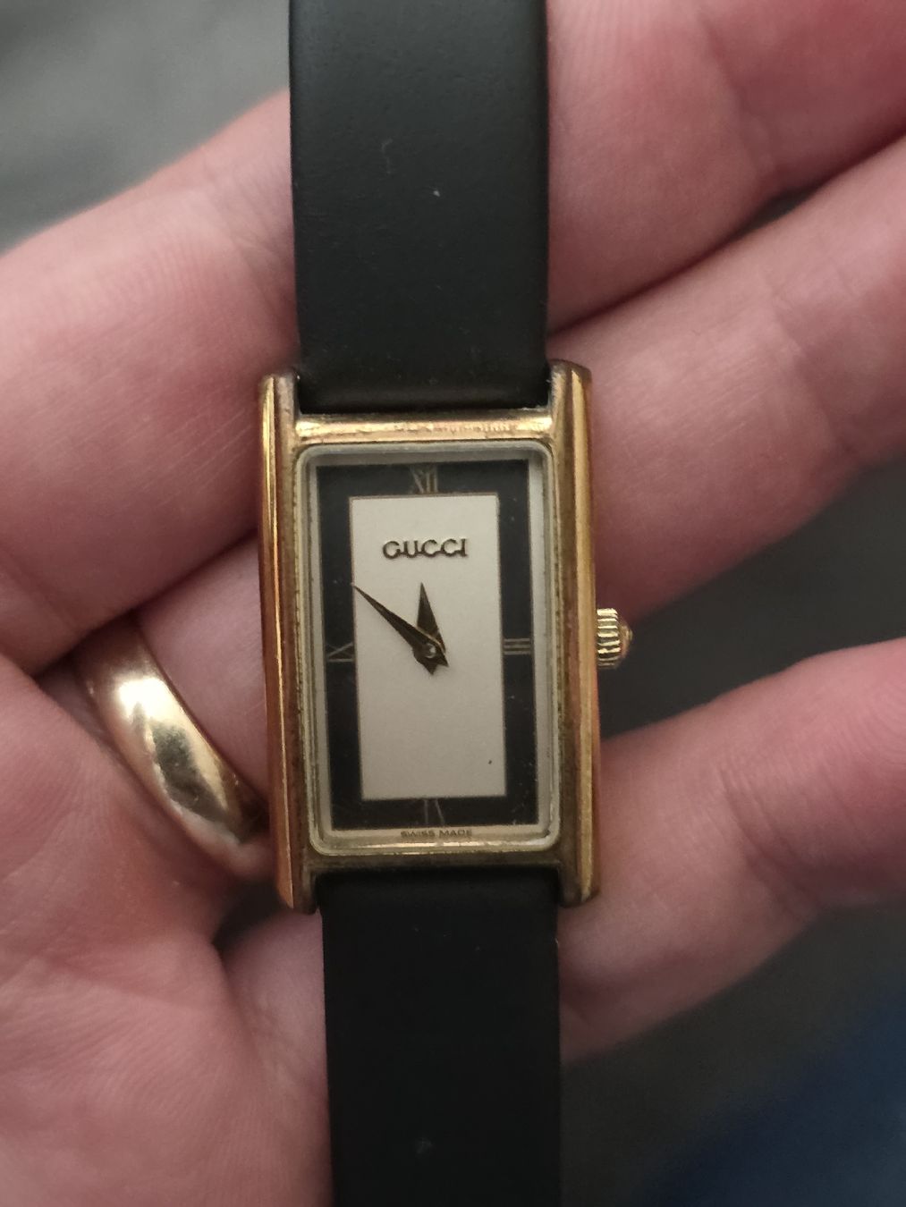 Gucci Uhren: Montre vintage Gucci  – Gebraucht aus Grand-Lancy von Precision-GE 1